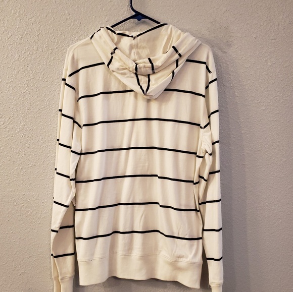Old Navy black white striped light weight full zip - Picture 5 of 5